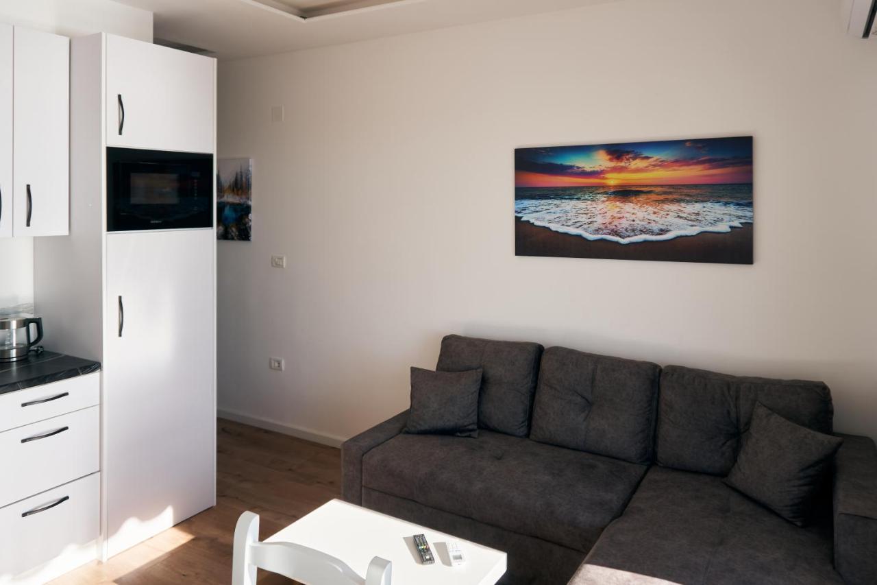 Central Beach Apartment Sarandë Exteriér fotografie